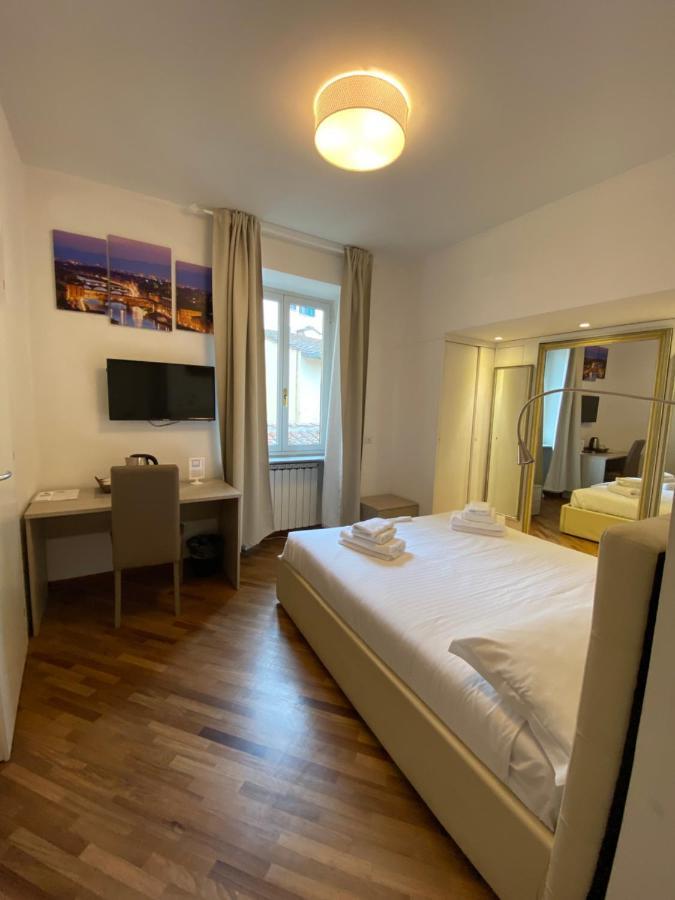 Le Tre Lune Suites Florence Exterior photo